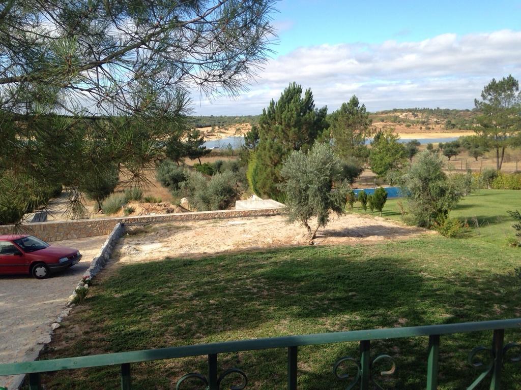 Monte Da Barragem Hotell Montargil Rom bilde